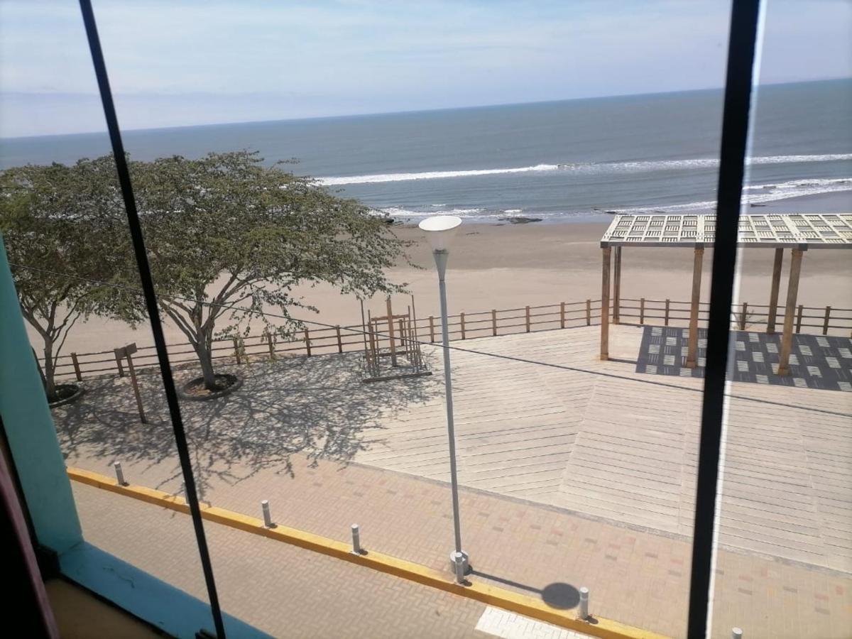 Hospedaje Restaurante El Hombre Пуэрто Чикама Экстерьер фото